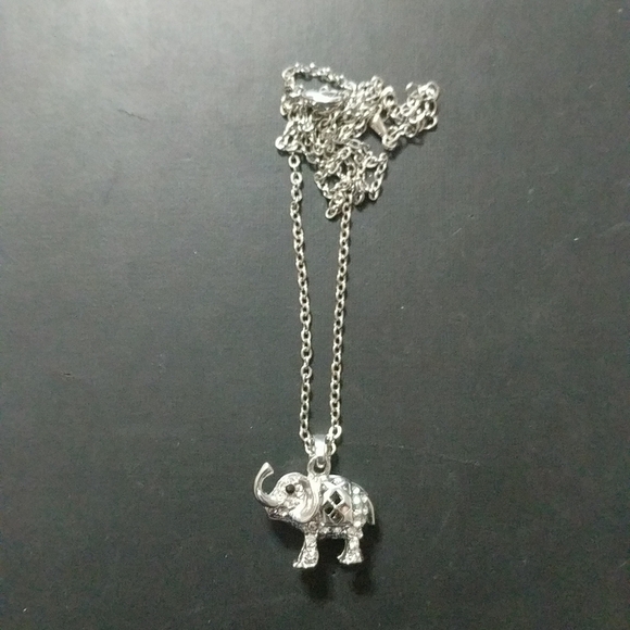 Silver Tone Clear Rhinestone Elephant Pendant Statement Necklace - Picture 2 of 2